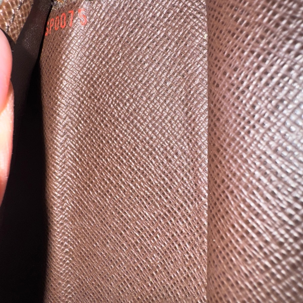 Louis Vuitton Brown and Tan Checkered Wallet - Picture 8 of 9